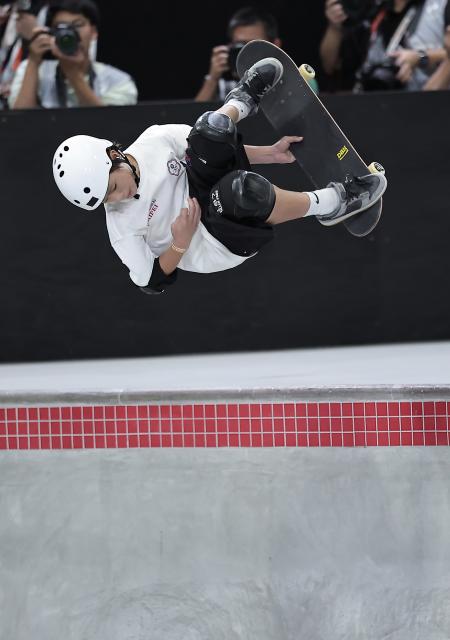 (260925) -- NAGOYA, Sept. 25, 2026 (Xinhua) -- Ku Yong-yan of Chinese Taipei competes during the men's park final of skateboarding at the 20th Asian Games Aichi-Nagoya 2026 in Tokoname of Aichi Prefecture, Japan, Sept. 25, 2026. (Xinhua/Long Lei)