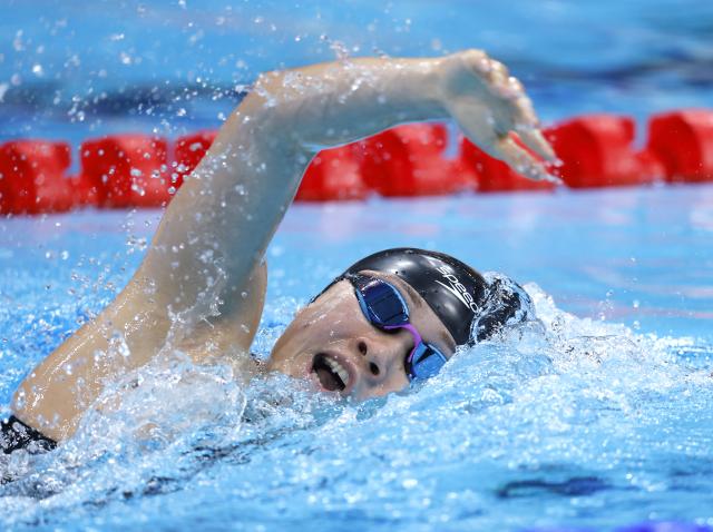 (260925) -- TOKYO, Sept. 25, 2026 (Xinhua) -- Gan Ching Hwee of Singapore competes during the women's 800m freestyle final at the 20th Asian Games Aichi-Nagoya 2026 in Tokyo, Japan, Sept. 25, 2026. (Xinhua/Wu Zhizun)