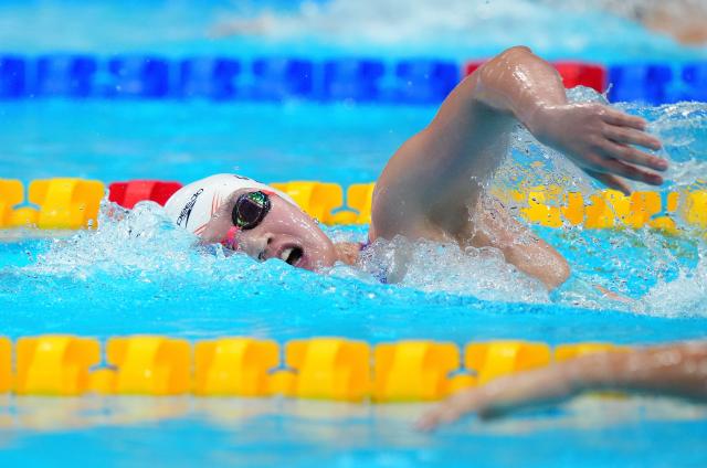 (260925) -- TOKYO, Sept. 25, 2026 (Xinhua) -- Li Bingjie of China competes during the women's 800m freestyle final at the 20th Asian Games Aichi-Nagoya 2026 in Tokyo, Japan, Sept. 25, 2026. (Xinhua/Chen Zeguo)