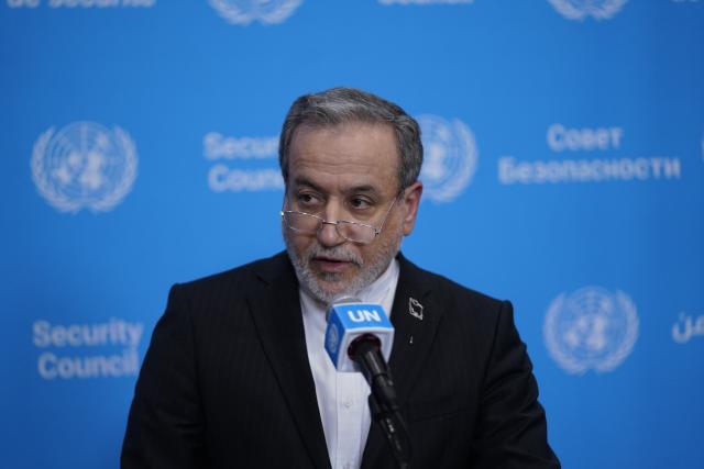 (260925) -- UNITED NATIONS, Sept. 25, 2026 (Xinhua) -- Iranian Foreign Minister Seyed Abbas Araghchi speaks at a press encounter at the UN headquarters in New York, Sept. 25, 2026. Araghchi said Friday that his country has conveyed to the United States a plan under which the Strait of Hormuz can be reopened within seven days if necessary conditions are met.
Iran has conveyed "a concrete seven-day plan" to the United States through Qatar, Araghchi told reporters. (Xinhua/Wu Xiaoling)