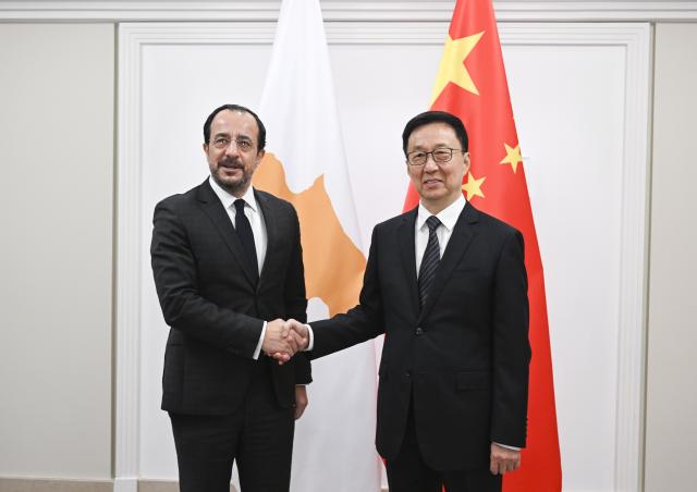 (260925) -- NEW YORK, Sept. 25, 2026 (Xinhua) -- Chinese Vice President Han Zheng meets with Cypriot President Nikos Christodoulides on the sidelines of the 81st session of the United Nations General Assembly in New York, on Sept. 25, 2026. (Xinhua/Zhang Ling)