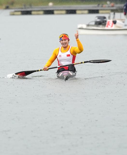 (260926) -- NAGOYA, Sept. 26, 2026 (Xinhua) -- Wang Nan of China celebrates after the women's kayak single 500m final of canoe sprint at the 20th Asian Games Aichi-Nagoya 2026 in Miyoshi of Aichi Prefecture, Japan, Sept. 26, 2026. (Xinhua/Zhang Haobo)