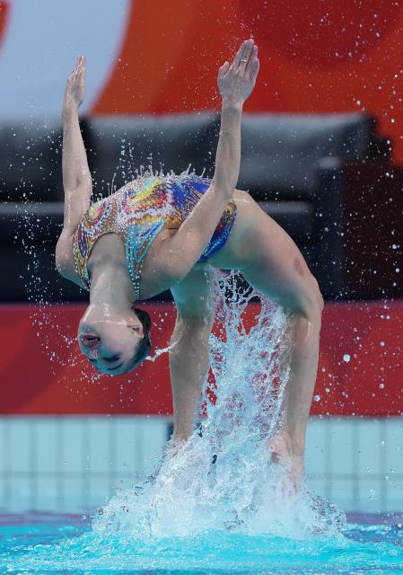 (260927) -- HAMAMATSU, Sept. 27, 2026 (Xinhua) -- Nargiza Bolatova/Yasmin Tuyakova of Kazakhstan compete during the duet free routine of artistic swimming at the 20th Asian Games Aichi-Nagoya 2026 in Hamamatsu of Shizuoka Prefecture, Japan, Sept. 27, 2026. (Xinhua/Cen Yunpeng)