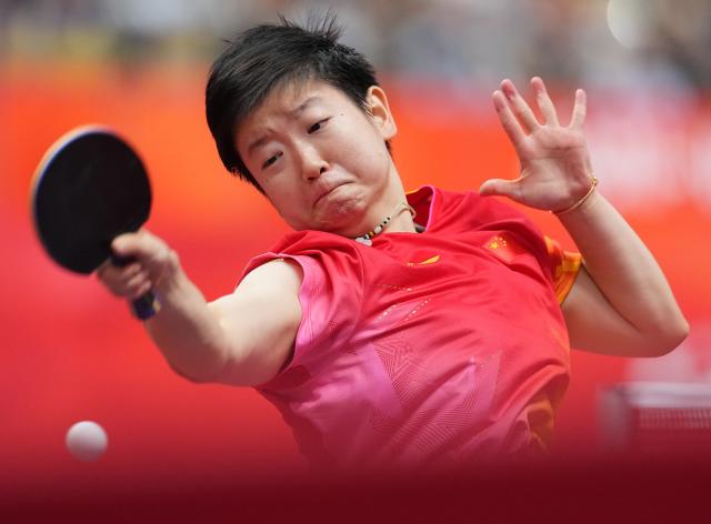 (260927) -- TOYOTA, Sept. 27, 2026 (Xinhua) -- Sun Yingsha competes during the women's singles semifinal table tennis match between Sun Yingsha of China and Hayata Hina of Japan at the 20th Asian Games Aichi-Nagoya 2026 in Toyota of Aichi Prefecture, Japan, Sept. 27, 2026. (Xinhua/Cheong Kam Ka)