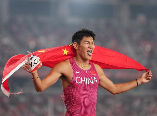 (260927) -- NAGOYA, Sept. 27, 2026 (Xinhua) -- Chen Yuanjiang of China celebrates after winning the men's 110m hurdles final of Athletics at the 20th Asian Games Aichi-Nagoya 2026 in Nagoya, Japan, Sept. 27, 2026. (Xinhua/Lui Siu Wai)