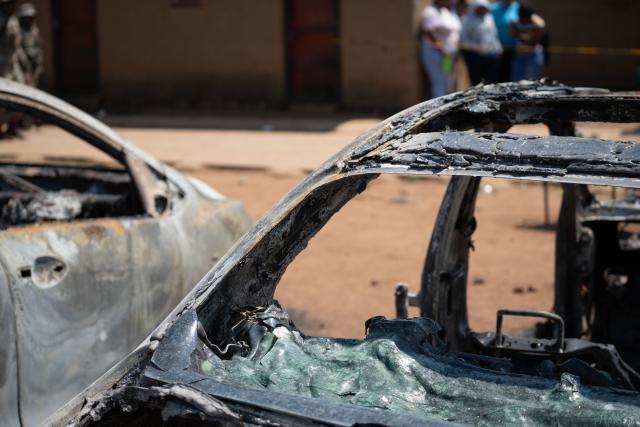 (260927) -- WEDELA, Sept. 27, 2026 (Xinhua) -- This photo taken on Sept. 27, 2026 shows the scene of a shooting incident in the mining township of Wedela in Gauteng Province, South Africa. Seventeen people were killed Saturday night in a bar shooting in the mining township of Wedela in South Africa, local media reported on Sunday. (Photo by Rumana Akoob/Xinhua)
