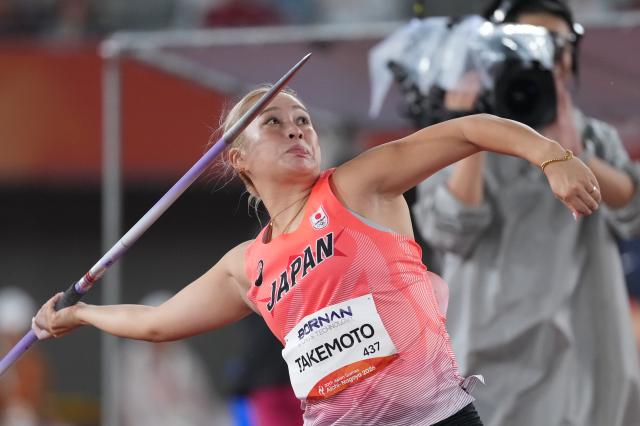 (260927) -- NAGOYA, Sept. 27, 2026 (Xinhua) -- Takemoto Sae of Japan competes during the women's javelin throw final of Athletics at the 20th Asian Games Aichi-Nagoya 2026 in Nagoya, Japan, Sept. 27, 2026. (Xinhua/Luo Yuan)