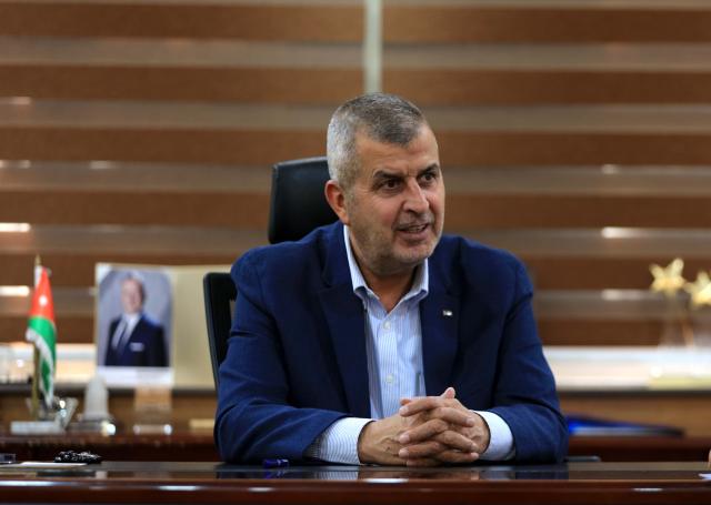 (260927) -- AMMAN, Sept. 27, 2026 (Xinhua) -- Jordanian Minister of Energy and Mineral Resources Saleh Al-Kharabsheh speaks during an interview with Xinhua in Amman, Jordan, Sept. 15, 2026. TO GO WITH "Interview: Jordan sees China as important partner in energy-sector modernization, says minister" (Photo by Mohammad Abu Ghosh/Xinhua)
