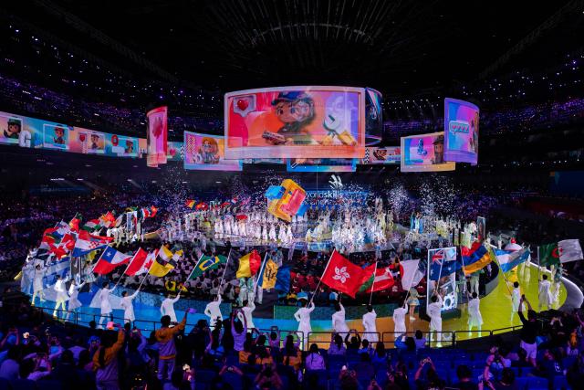 (260927) -- SHANGHAI, Sept. 27, 2026 (Xinhua) -- This photo taken on Sept. 27, 2026 shows the closing ceremony of the 48th WorldSkills Competition held in Shanghai, east China. The 48th WorldSkills Competition closed here on Sunday. (Xinhua/Zhang Xiaoyu)