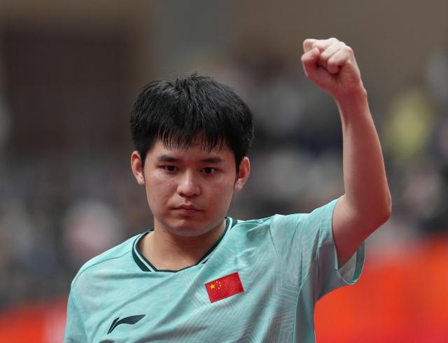 (260928) -- TOYOTA, Sept. 28, 2026 (Xinhua) -- Lin Shidong of China celebrates during the men's singles semifinals of table tennis against Lin Yun-ju of Chinese Taipei at the 20th Asian Games Aichi-Nagoya 2026 in Toyota of Aichi Prefecture, Japan, Sept. 28, 2026. (Xinhua/Cheong Kam Ka)