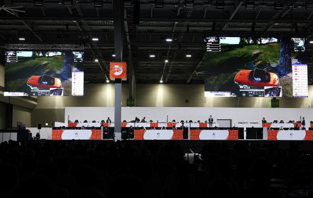 (260929) -- TOKONAME, Sept. 29, 2026 (Xinhua) -- Players compete during the Battle Royale [PUBG MOBILE - Asian Games Version] finals of Esports at the 20th Asian Games Aichi-Nagoya 2026 in Tokoname of Aichi Prefecture, Japan, Sept. 29, 2026. (Xinhua/Yao Qilin)