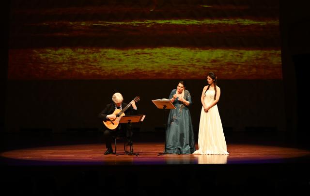 (260929) -- RIO DE JANEIRO, Sept. 29, 2026 (Xinhua) -- This photo taken on Sept. 28, 2026 shows a concert tour in Rio de Janeiro, Brazil. Themed "From the Yangtze to the Amazon," the Brazil edition of the concert tour made its debut at the Cecilia Meireles Hall in Rio de Janeiro on Monday. As a side event marking the "China-Brazil Cultural Year," the Brazil edition of the concert tour will be staged in Brasilia, Belem and Sao Paulo as well. (Xinhua/Jin Haoyuan)
