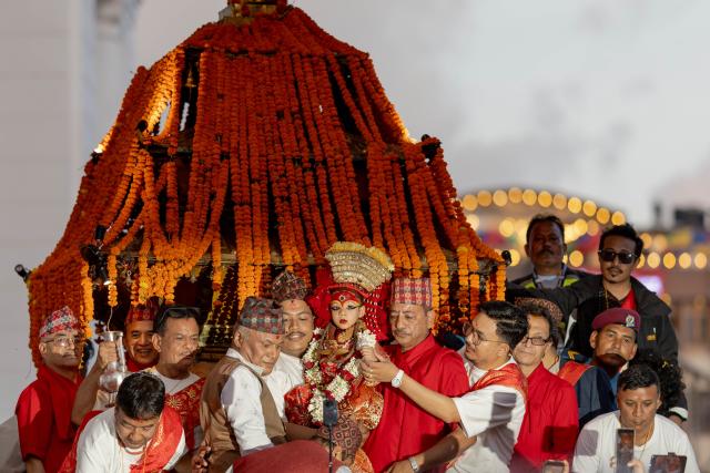 (260929) -- KATHMANDU, Sept. 29, 2026 (Xinhua) -- Nepal's Living Goddess Kumari is seen during the final day of the Indra Jatra festival in Kathmandu, Nepal, Sept. 29, 2026. The eight-day festival honors Indra, the Hindu god of rain, and features traditional rituals, chariot processions, music and masked dances. (Photo by Sulav Shrestha/Xinhua)