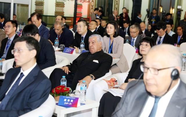 (260929) -- CAIRO, Sept. 29, 2026 (Xinhua) -- Guests attend the "World Dialogue on China Studies: Arab States Session" in Cairo, Egypt, Sept. 29, 2026. TO GO WITH "China-Arab dialogue on China studies held in Cairo" (Xinhua/Ahmed Gomaa)