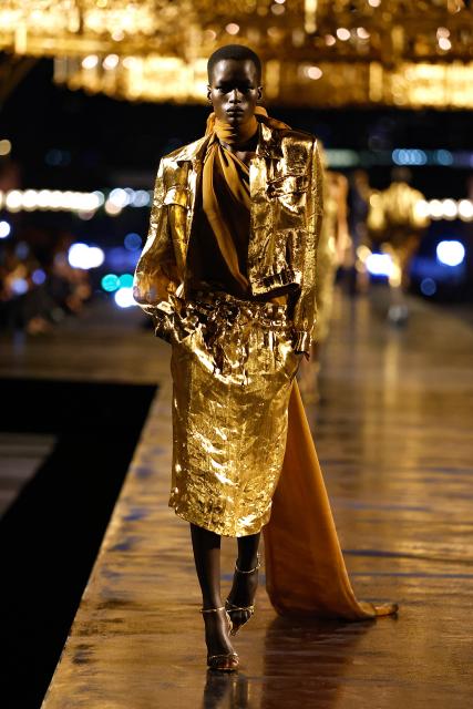 (260930) -- PARIS, Sept. 30, 2026 (Xinhua) -- A model presents a creation from the womenswear Spring/Summer 2027 collections by Saint Laurent during the Paris Fashion Week, in Paris, France, on Sept. 29, 2026. (MeetEurope/Handout via Xinhua)