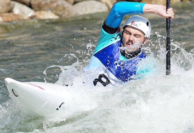 (260930) -- TOYOTA, Sept. 30, 2026 (Xinhua) -- Alexandr Korobov of Kazakhstan competes during the Men's Kayak Single Final of Canoe Slalom at the 20th Asian Games Aichi-Nagoya 2026 in Toyota of Aichi Prefecture, Japan, Sept. 30, 2026. (Xinhua/Zhang Haobo)