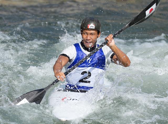 (260930) -- TOYOTA, Sept. 30, 2026 (Xinhua) -- Tanaka Yuuki of Japan competes during the Men's Kayak Single Final of Canoe Slalom at the 20th Asian Games Aichi-Nagoya 2026 in Toyota of Aichi Prefecture, Japan, Sept. 30, 2026. (Xinhua/Zhang Haobo)