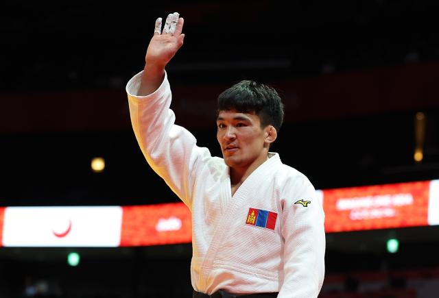 (260930) -- NAGOYA, Sept. 30, 2026 (Xinhua) -- Yolk Kazirbyek of Mongolia celebrates victory over Abdurakhim Nutfulloev of Uzbekistan during the Men's -66kg final of Judo at the 20th Asian Games Aichi-Nagoya 2026 in Nagoya, Japan, Sept. 30, 2026. (Xinhua/Yao Qilin)