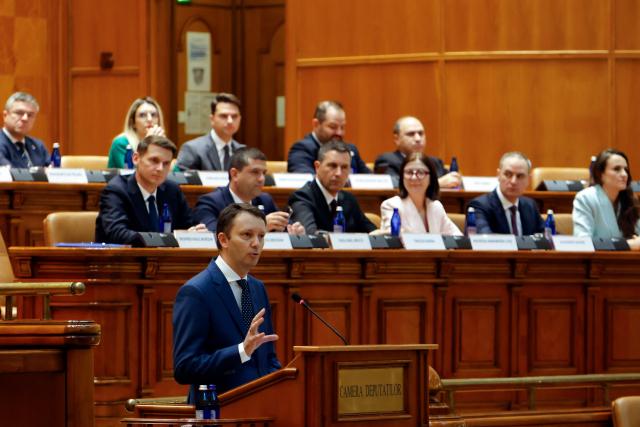 (260930) -- BUCHAREST, Sept. 30, 2026 (Xinhua) -- Romanian Prime Minister-designate Siegfried Muresan speaks at a joint parliament session in Bucharest, Romania, Sept. 30, 2026.
  Muresan's proposed government failed to win parliamentary approval on Wednesday. (Photo by Cristian Cristel/Xinhua)