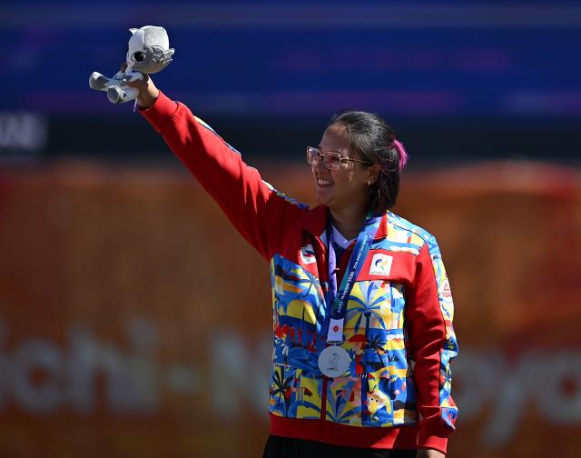 (261001) -- OKAZAKI, Oct. 1, 2026 (Xinhua) -- Silver medalist Amaya Amparo Cojuangco of the Philippines celebrates during the victory ceremony for the compound women's individual of archery at the 20th Asian Games Aichi-Nagoya 2026 in Okazaki of Aichi Prefecture, Japan, Oct. 1, 2026. (Xinhua/Yu Yang)