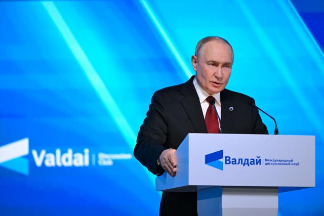 (261002) -- MOSCOW, Oct. 2, 2026 (Xinhua) -- Russian President Vladimir Putin speaks at the plenary session of the 23rd annual meeting of the Valdai Discussion Club in Moscow, Russia, Oct. 1, 2026. Russian President Vladimir Putin on Thursday accused Western nations of erecting a new "iron curtain" in global relations and stressed that such isolationist policies are doomed to failure.
   During his speech at the plenary session of the 23rd annual meeting of the Valdai Discussion Club, Putin said that contrary to Western accusations, Russia has no intention of creating divides in the international community. (Xinhua/Feng Kaihua)