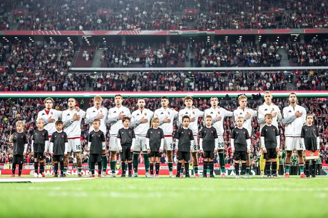 (261003) -- BUDAPEST, Oct. 3, 2026 (Xinhua) -- Team Hungary line up before the UEFA Nations League 2026/27 League B Group B2 match between Hungary and Georgia in Budapest, Hungary, Oct. 2, 2026. (Photo by David Balogh/Xinhua)