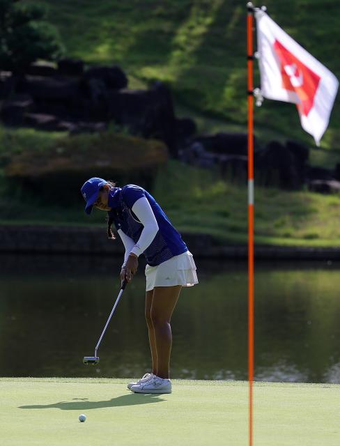 (261003) -- KASUGAI, Oct. 3, 2026 (Xinhua) -- Pranavi Sharath Urs of India competes during the Women's Individual Stroke Play Round 4 of Golf at 20th Asian Games Aichi-Nagoya 2026 in Kasugai of Aichi Prefecture, Japan, Oct. 3, 2026. (Xinhua/Li Bo)