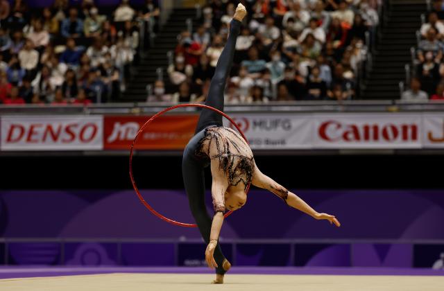 (261003) -- NAGOYA, Oct. 3, 2026 (Xinhua) -- Wang Zilu of China competes during the Individual All-Around Final of Rhythmic Gymnastics at 20th Asian Games Aichi-Nagoya 2026 in Nagoya, Japan, Oct. 3, 2026. (Xinhua/Wu Zhizun)