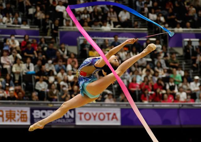 (261003) -- NAGOYA, Oct. 3, 2026 (Xinhua) -- Wang Qi of China competes during the Individual All-Around Final of Rhythmic Gymnastics at 20th Asian Games Aichi-Nagoya 2026 in Nagoya, Japan, Oct. 3, 2026. (Xinhua/Wu Zhizun)