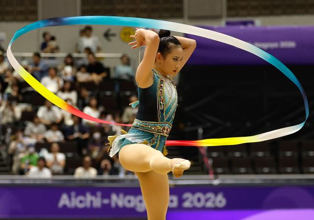 (261003) -- NAGOYA, Oct. 3, 2026 (Xinhua) -- Wang Zilu of China competes during the Individual All-Around Final of Rhythmic Gymnastics at 20th Asian Games Aichi-Nagoya 2026 in Nagoya, Japan, Oct. 3, 2026. (Xinhua/Wu Zhizun)