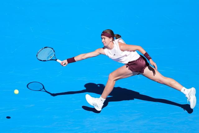 (261004) -- BEIJING, Oct. 4, 2026 (Xinhua) -- Nikola Bartunkova competes during the women's singles round of 32 match between Aryna Sabalenka of Belarus and Nikola Bartunkova of the Czech Republic at 2026 China Open tennis tournament in Beijing, China, Oct. 4, 2026. (Xinhua/Ju Huanzong)