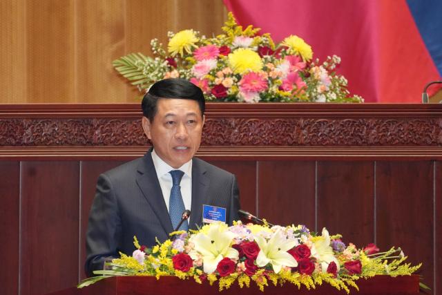 (261005) -- VIENTIANE, Oct. 5, 2026 (Xinhua) -- Saleumxay Kommasith is elected as prime minister during the second ordinary session of the 10th Lao National Assembly in Vientiane, Laos, Oct. 5, 2026. The second ordinary session of the 10th Lao National Assembly elected Deputy Prime Minister Saleumxay Kommasith as prime minister, and elected Sonexay Siphandone, former prime minister, as President of the Lao National Assembly on Monday. (Lao News Agency/Handout via Xinhua)