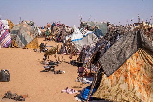 (261005) -- TAWILA, Oct. 5, 2026 (Xinhua) -- This photo taken with a mobile phone on Oct. 5, 2026 shows tents sheltering displaced people who have recently fled to the area in Tawila, Sudan. TO GO WITH "Roundup: Displaced families pour into Sudan's Tawila as challenges hinder int'l aid" (Photo by Al-Sayed Mahmoud Ahmed/Xinhua)