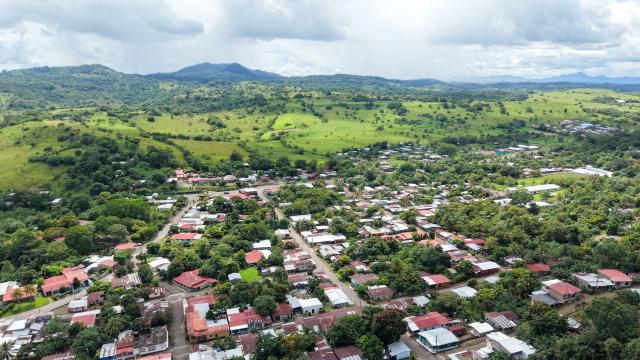(261006) -- CHONTALES, Oct. 6, 2026 (Xinhua) -- An aerial drone photo taken on Sept. 27, 2026 shows a view of Villa Sandino, Chontales, Nicaragua. Chontales is a department in south-central Nicaragua and is one of the country's traditional agricultural and livestock-producing regions. The area has a well-developed cattle-raising sector, which has also supported the development of related industries, particularly dairy processing. (Xinhua/Li Jiaxu)