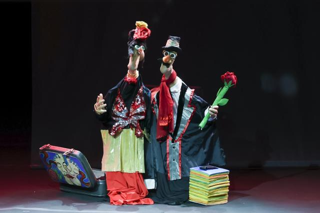 (261006) -- SHANGHAI, Oct. 6, 2026 (Xinhua) -- A puppet show is performed by an Italian puppet troupe at the opening ceremony of the 10th "Golden Magnolia" Shanghai International Puppet Art Week in east China's Shanghai, Oct. 5, 2026. The art week, themed "See the World, See You and Me, Enjoy the Future," opened here on Monday. (Xinhua/Wang Xiang)