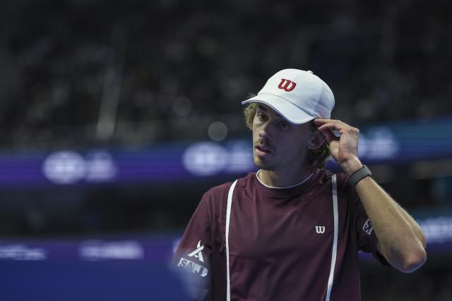 (261006) -- BEIJING, Oct. 6, 2026 (Xinhua) -- Alex de Minaur of Australia reacts during the men's singles final match against Novak Djokovic of Serbia at 2026 China Open tennis tournament in Beijing, China, Oct. 6, 2026. (Xinhua/Bai Xuefei)