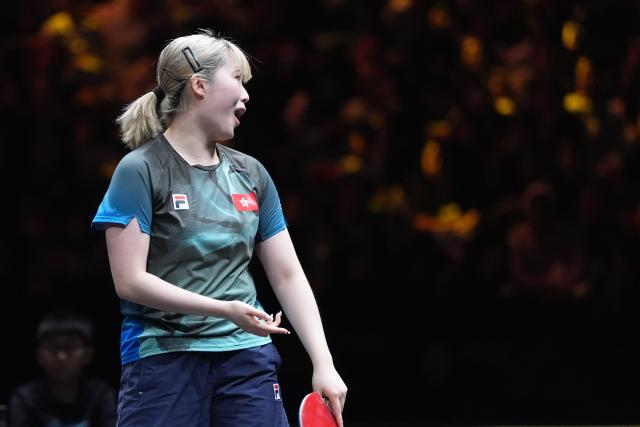 (261006) -- BEIJING, Oct. 6, 2026 (Xinhua) -- Su Tsz Tung of China's Hong Kong reacts during the women's singles round of 32 match against Harimoto Miwa of Japan at 2025 World Table Tennis (WTT) China Smash in Beijing, China, Oct. 6, 2026. (Xinhua/Xie Han)