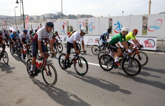 (261007) -- ALGIERS, Oct. 7, 2026 (Xinhua) -- Cyclists compete during the second stage of the 19th Algiers International Cycling Grand Prix in Algiers, Algeria, on Oct. 6, 2026. (Photo by Billel Bensalem/Xinhua)