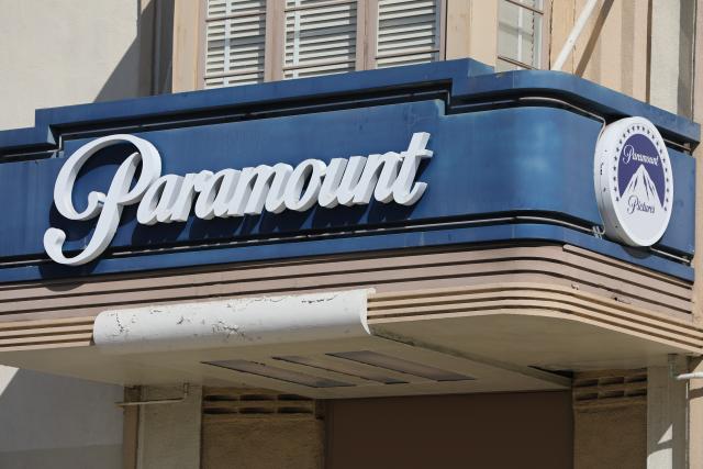(261007) -- LOS ANGELES, Oct. 7, 2026 (Xinhua) -- This photo taken on Oct. 6, 2026 shows a Paramount logo at Paramount Pictures Studios in Los Angeles, California, the United States. Paramount Skydance completed its takeover of Warner Bros. Discovery on Tuesday, creating a sprawling company called Skydance that brings two century-old Hollywood studios, two global streaming services and two major U.S. news organizations under one corporate roof. (Photo by Zeng Hui/Xinhua)