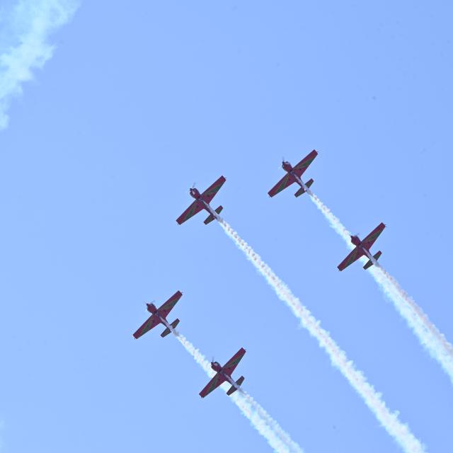(261008) -- MARRAKECH, Oct. 8, 2026 (Xinhua) -- Aircraft are pictured during an aerobatic performance at the Marrakech Air Show 2026 in Marrakech, Morocco, on Oct. 8, 2026. The eighth edition of the Marrakech Air Show is being held at the Marrakech Royal Moroccan Air Force Base from Wednesday to Saturday. More than 200 aerospace and defense companies from 19 countries are participating in the event. (Photo by Aissa/Xinhua)