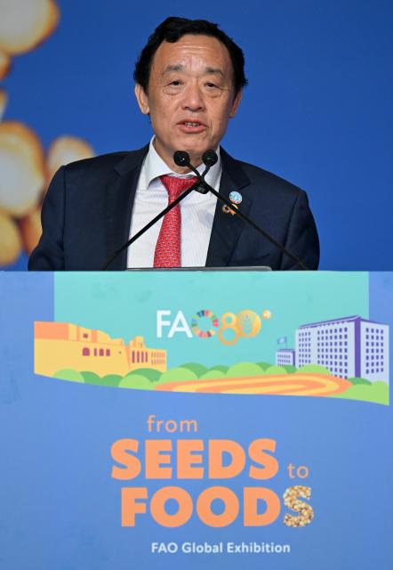 (261008) -- ROME, Oct. 8, 2026 (Xinhua) -- Director-General of the Food and Agriculture Organization of the United Nations (FAO) Qu Dongyu delivers a speech during the opening ceremony for the FAO's Global Exhibition "From Seeds to Foods" in Rome, Italy, Oct. 8, 2026. (Photo by Alberto Lingria/Xinhua)