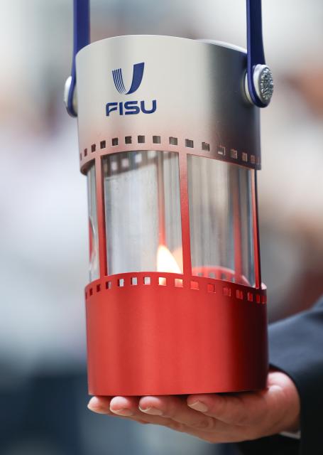 (261009) -- TURIN, Oct. 9, 2026 (Xinhua) -- The flame lantern is seen after the flame collection ceremony for the Changchun 2027 Winter Universiade in Turin, Italy, Oct. 8, 2026. (Xinhua/Wang Kaiyan)