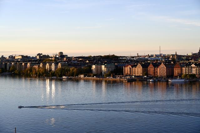 (261009) -- STOCKHOLM, Oct. 9, 2026 (Xinhua) -- This photo taken on Oct. 7, 2026 shows a city view in Stockholm, Sweden. (Xinhua/Lyu You)