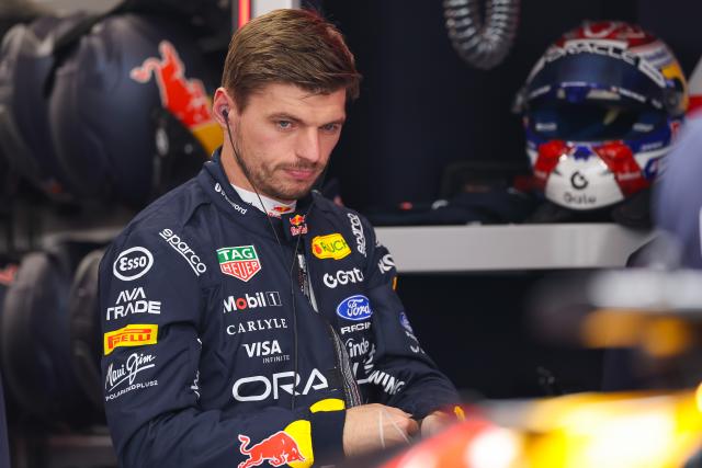(261009) -- SINGAPORE, Oct. 9, 2026 (Xinhua) -- Red Bull's Max Verstappen of the Netherlands reacts before the practice session of the Formula One Singapore Grand Prix at the Marina Bay Street Circuit in Singapore, Oct. 9, 2026. (Photo by Qian Jun/Xinhua)