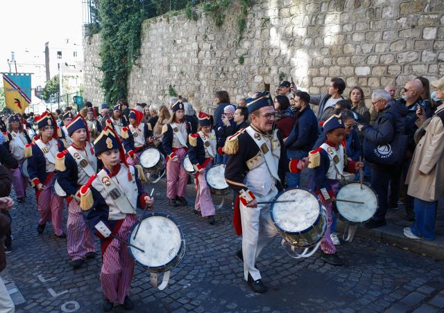 (261010) -- PARIS, Oct. 10, 2026 (Xinhua) -- A band performs during the Montmartre Grape Harvest Festival in Paris, France, Oct. 10, 2026. The 93rd edition of the Montmartre Grape Harvest Festival runs from Oct. 7 to 11, featuring a grand parade, musical performances and other festivities. (Xinhua/Wu Huiwo)