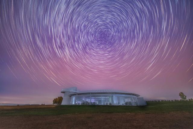 (261011) -- HARBIN, Oct. 11, 2026 (Xinhua) -- This stacked composite photo taken on Oct. 11, 2026 shows the aurora observed from the Mongolian Autonomous County of Dorbod, northeast China's Heilongjiang Province. (Photo by Chi Shiyong/Xinhua)