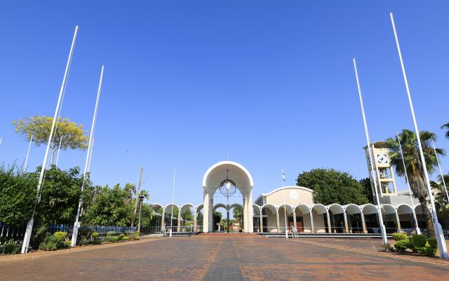 (261012) -- GABORONE, Oct. 12, 2026 (Xinhua) -- This photo taken on Oct. 10, 2026 shows an exterior view of National Assembly of Botswana in Gaborone, Botswana. Gaborone, the capital and the largest city of Botswana, serves as the country's political, economic, cultural and financial center. (Xinhua/Chen Wei)