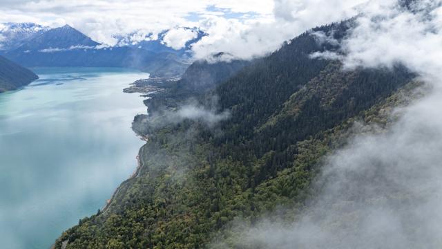 (261012) -- NYINGCHI, Oct. 12, 2026 (Xinhua) -- An aerial drone photo taken on Oct. 12, 2026 shows scenery in Basomtso scenic area, a national 5A tourist attraction, in Nyingchi, southwest China's Xizang Autonomous Region. (Xinhua/Jigme Dorje)