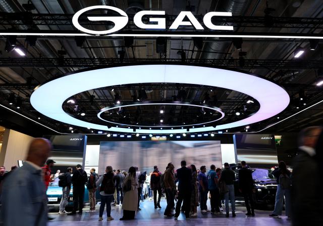 (261013) -- PARIS, Oct. 13, 2026 (Xinhua) -- People visit the booth of Chinese automaker GAC during the 2026 Paris Motor Show in Paris, France, on Oct. 13, 2026. The 91st Paris Motor Show opened in the French capital on Monday, with a record number of Chinese automakers taking part to showcase their latest models and technologies. (Xinhua/Wu Huiwo)