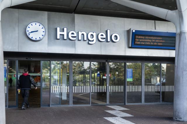 (261014) -- HENGELO, Oct. 14, 2026 (Xinhua) -- A man enters a station in Hengelo, the Netherlands, Oct. 14, 2026. Regional public transport services across most of the country were disrupted by strikes on Wednesday for demanding better working conditions and employee welfare. (Photo by Eric Brinkhorst/Xinhua)
